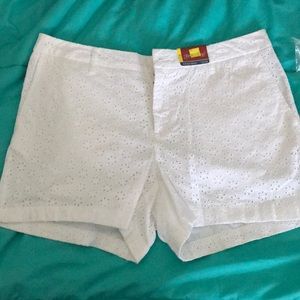 White eyelet chino shorts size 14. NWT.